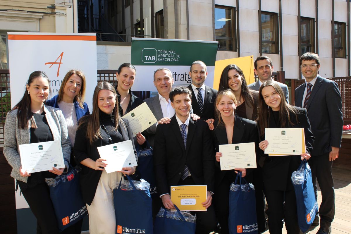 La CEU UAO gana la primera edición del TAB Moot BCN de Arbitraje
